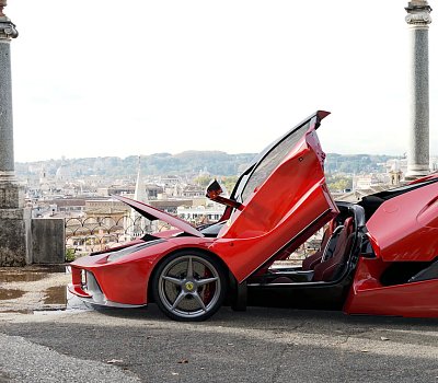 Automobily